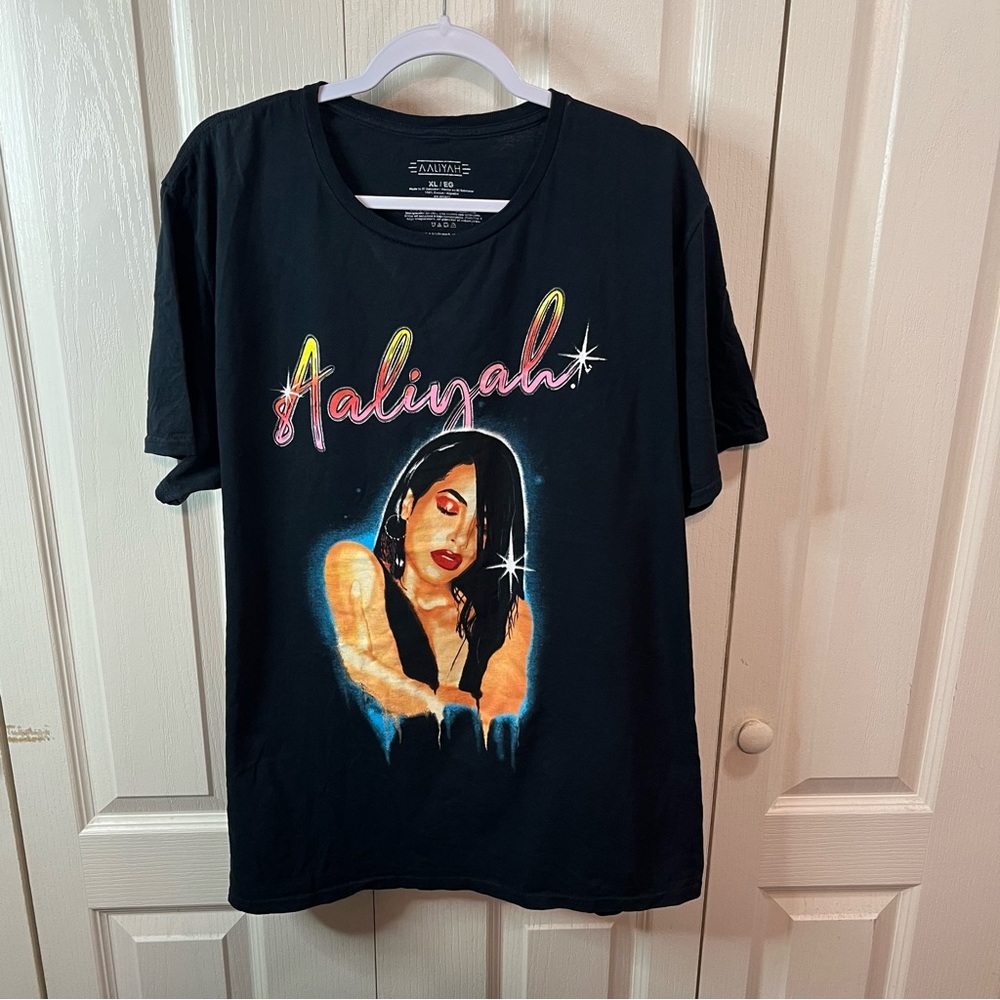 Aaliyah Men’s T-shirt